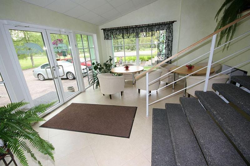 Lounge or bar
