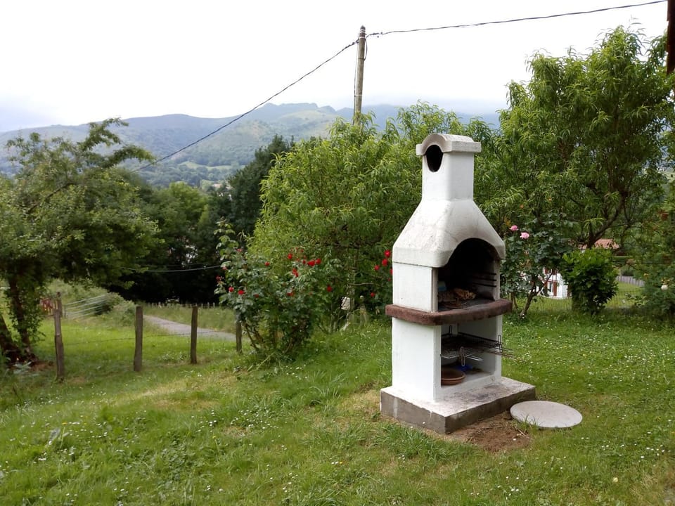BBQ facilities, Garden