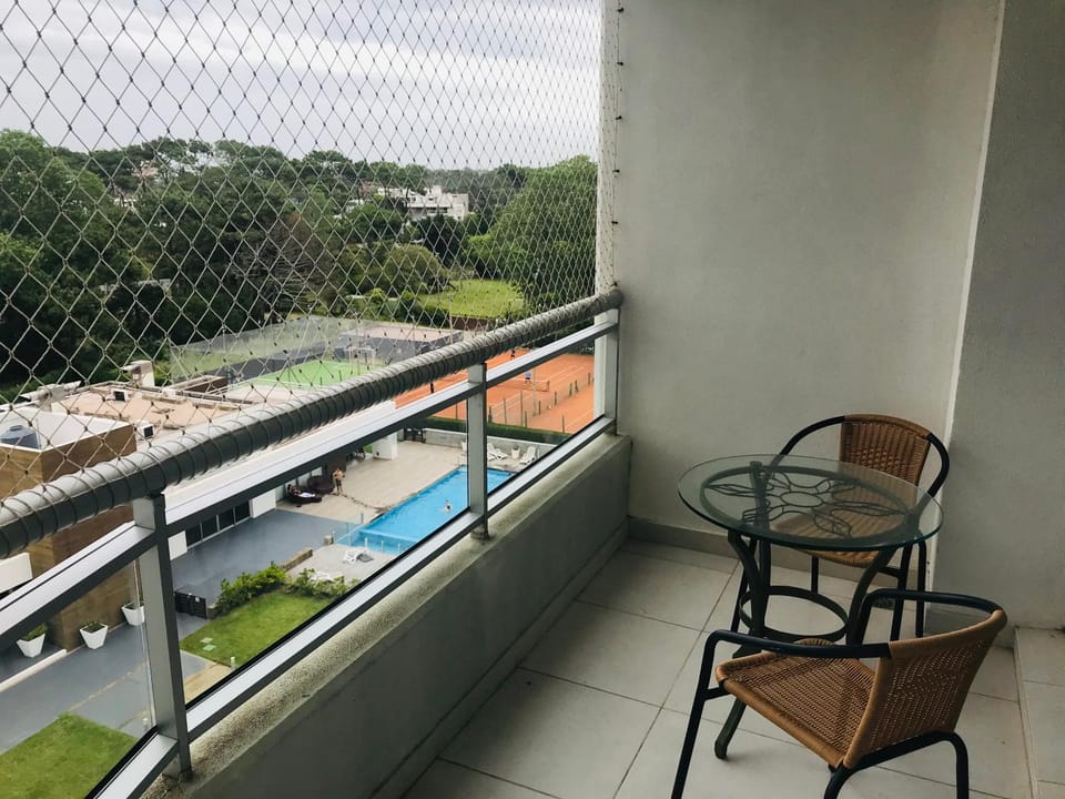 Cómodo apartamento en Torre Ocean Drive con todos los servicios Apartment in Punta del Este