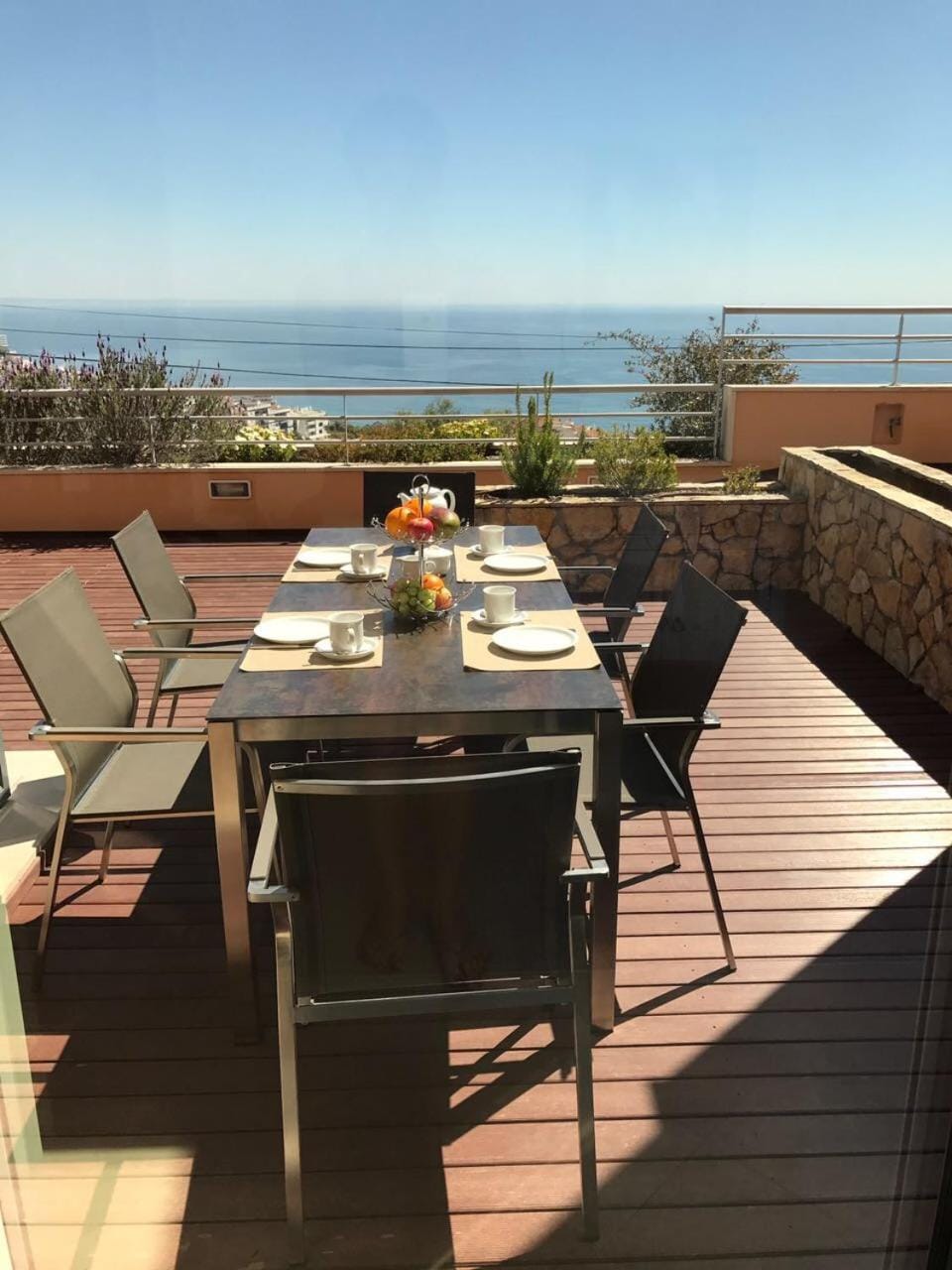 Property building, Balcony/Terrace, Balcony/Terrace, Sea view