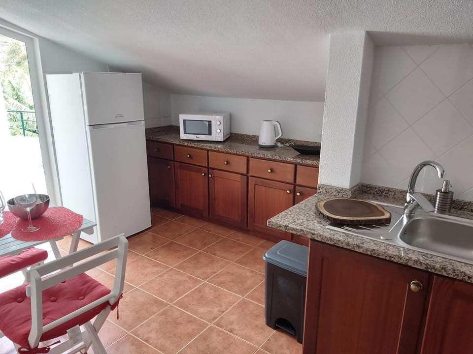 Tabua Village Madeira Suite 6 Adventure with Ocean View Apartment in Madeira District
