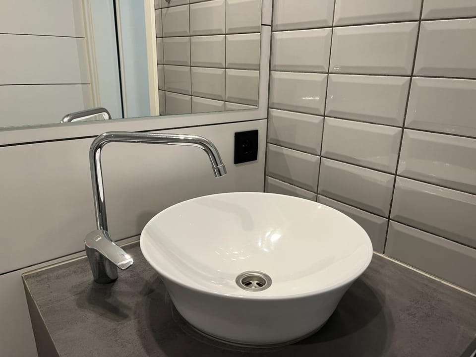 Near Ozas Studio Apartment in Vilnius