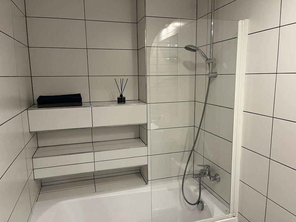 Near Ozas Studio Apartment in Vilnius
