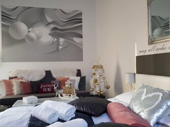 Modern flat with perfect location Apartment in Budapest