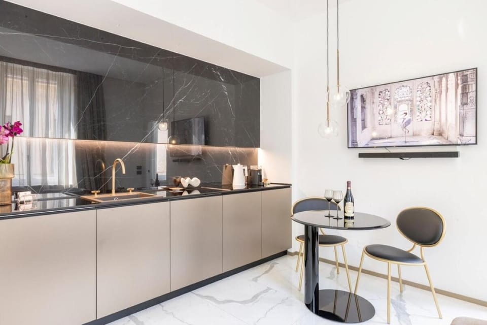 TV and multimedia, Kitchen or kitchenette, Living room, Dining area, minibar, stove, kitchen, kitchen