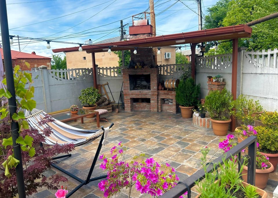Patio, Seating area