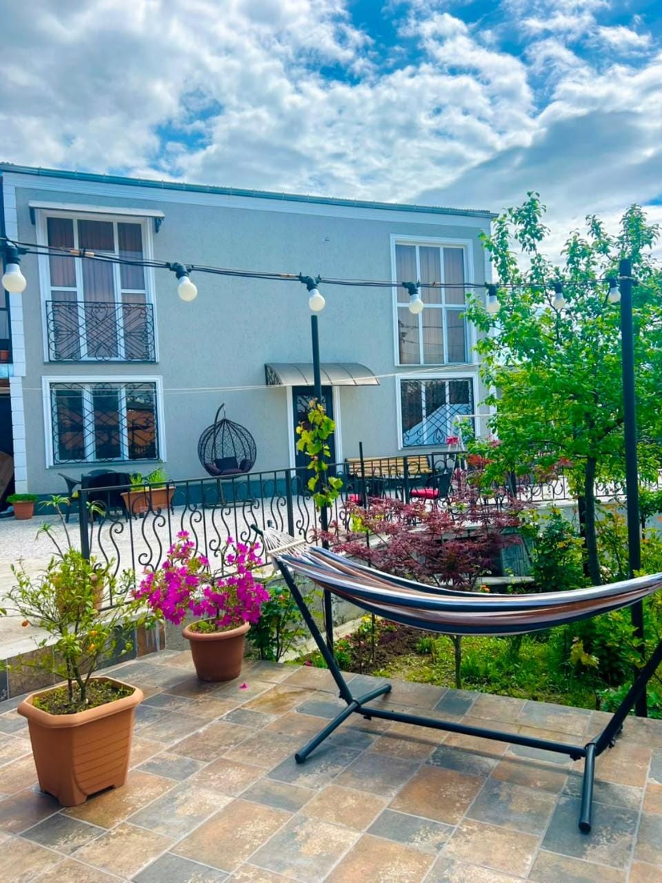 Garden, Garden view, Entertainment