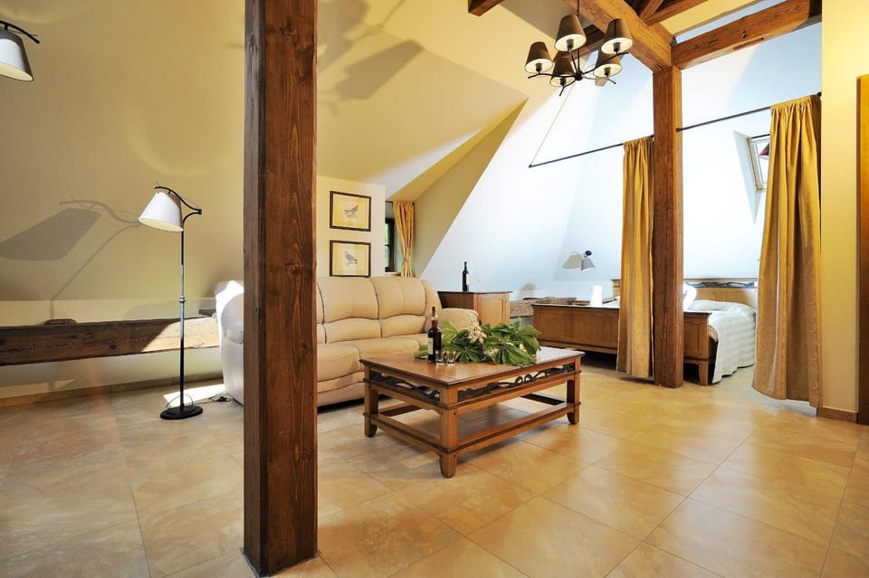 Hotel Kristin Hrádek Hotel in Sächsische Schweiz-Osterzgebirge