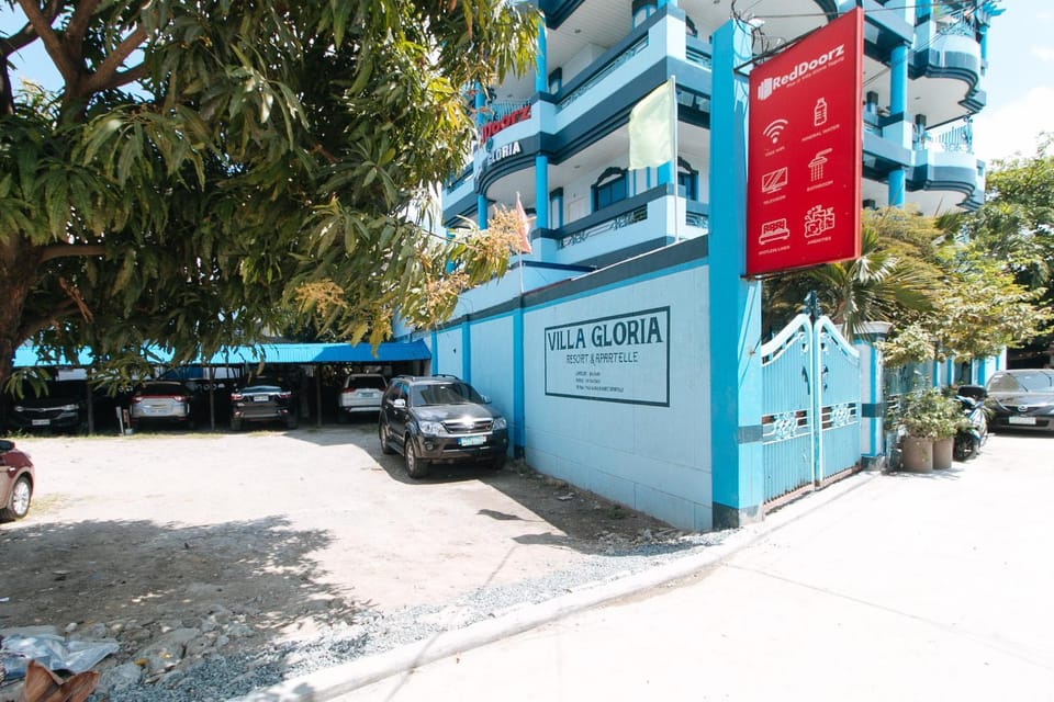 Property building, Street view