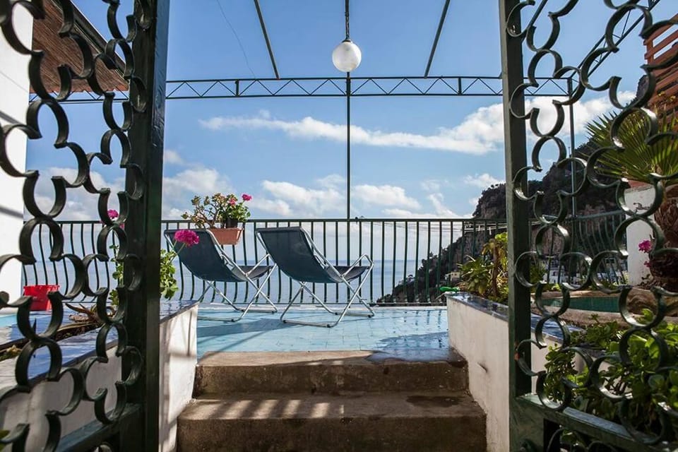 Patio, Natural landscape, View (from property/room), Balcony/Terrace, Other, Decorative detail, Decorative detail, Mountain view, Sea view