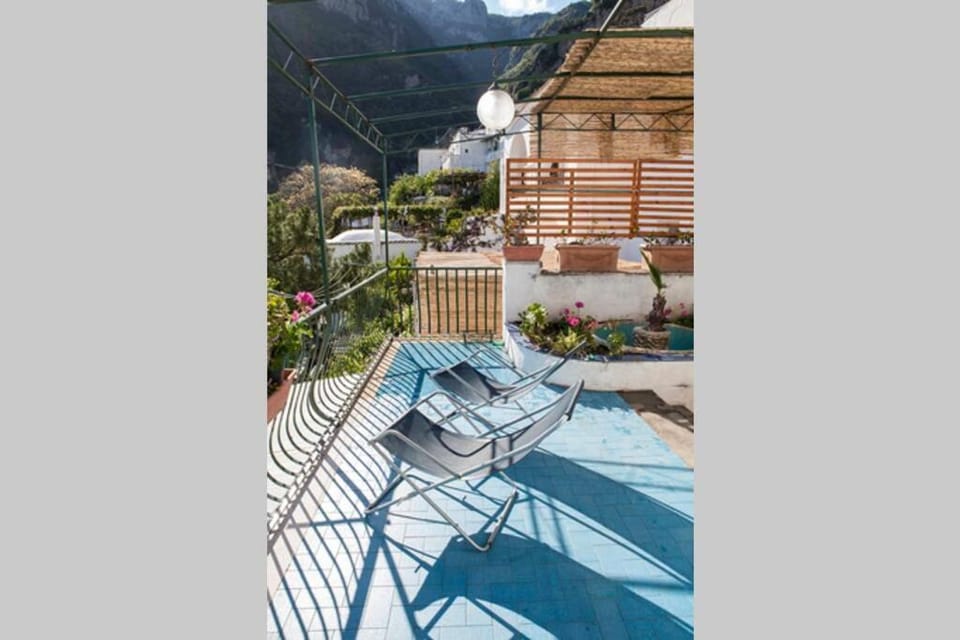 Patio, Natural landscape, View (from property/room), Balcony/Terrace, Landmark view, Mountain view, Sea view, sunbed