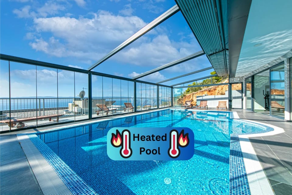 Day, View (from property/room), Balcony/Terrace, Pool view, Swimming pool, Time of day, internet, sunbed