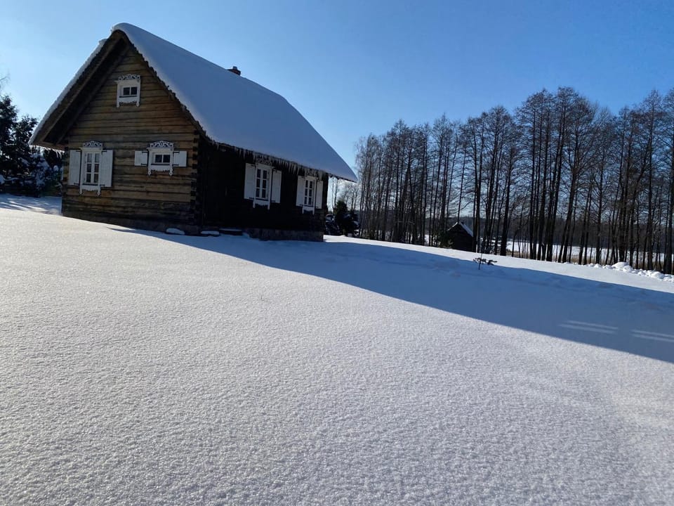 Facade/entrance, Winter
