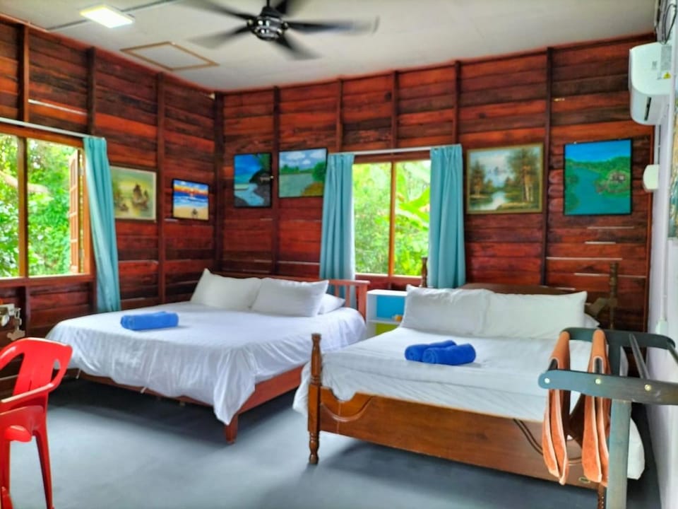 Betik Garden Home Nature lodge in Malaysia