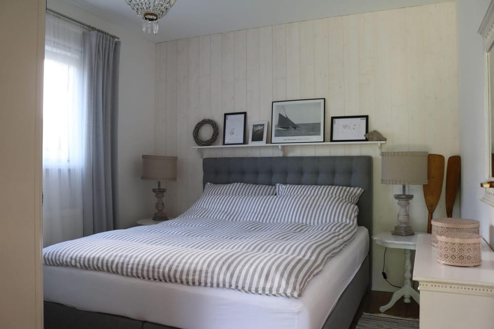 Ferienwohnung-Moorberg-mit-schoener-Terrasse-in-ruhiger-Lage Apartment in Mecklenburg-Vorpommern, Germany