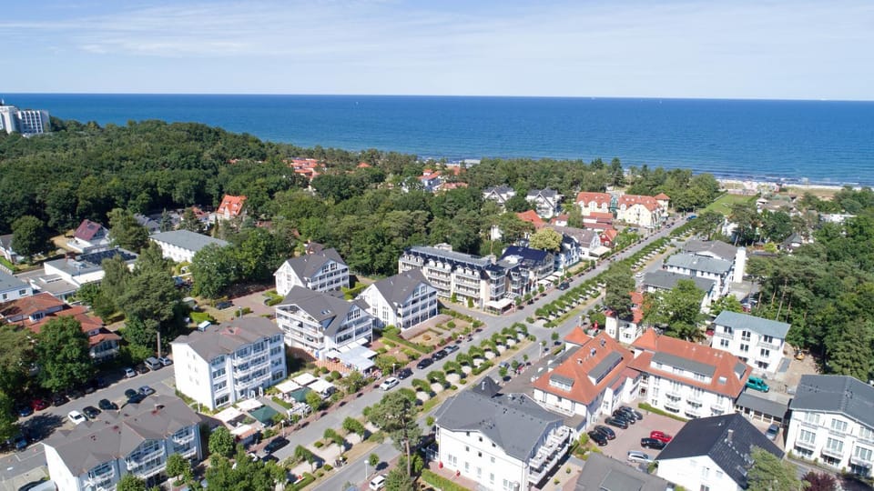 Bird's eye view, Sea view