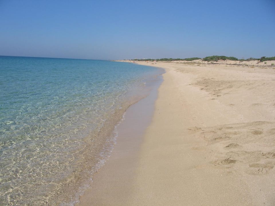 Property building, Day, Natural landscape, Summer, Beach