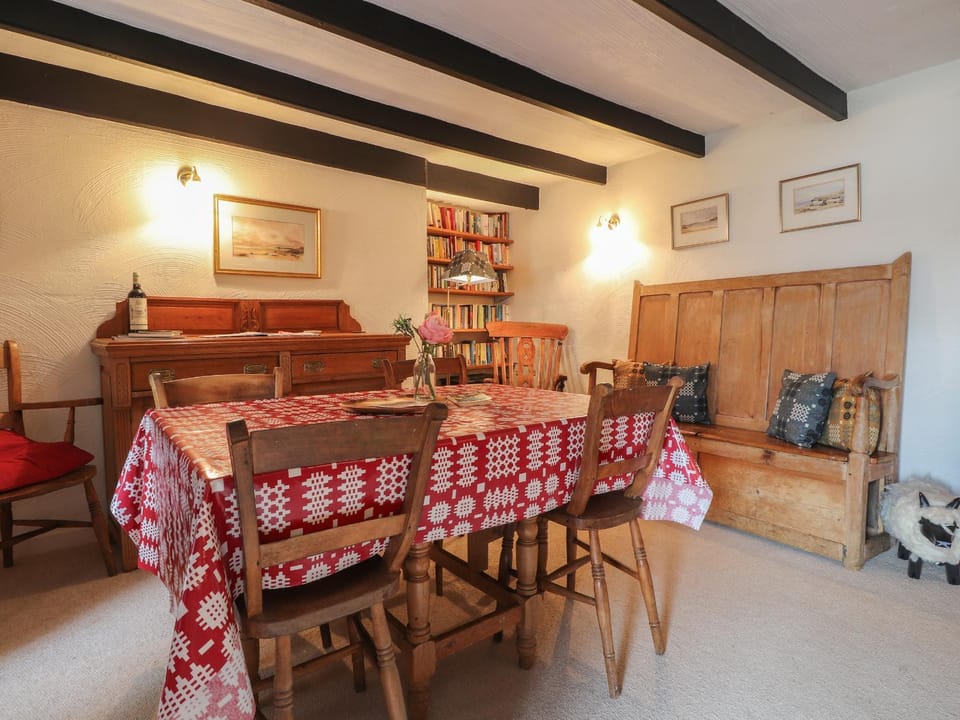 Milkwood Cottage House in Fishguard