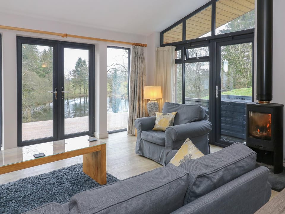 Tarn Lodge House in Bowness-on-Windermere