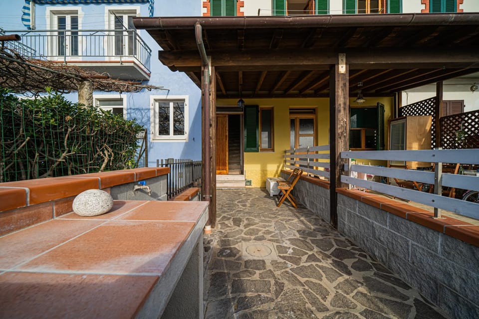 Patio, Balcony/Terrace