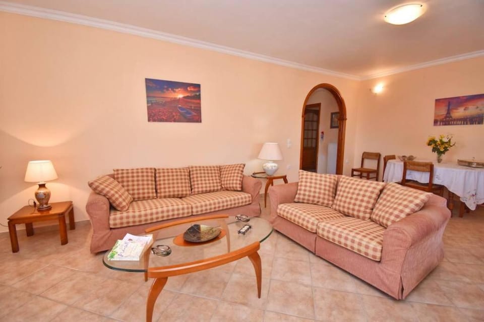 Big New House near the City Apartment in Corfu