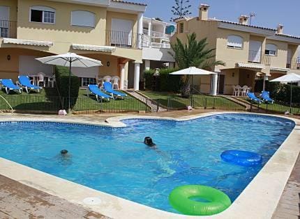 Swimming pool, Swimming pool, children