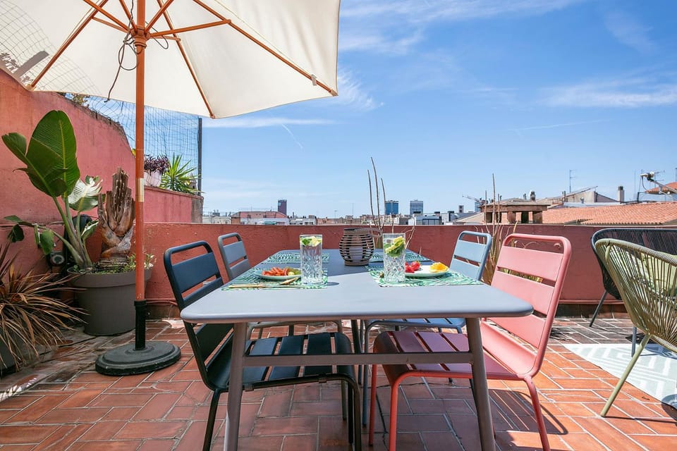 Glam Penthouse Barcelona Apartment in Barcelona
