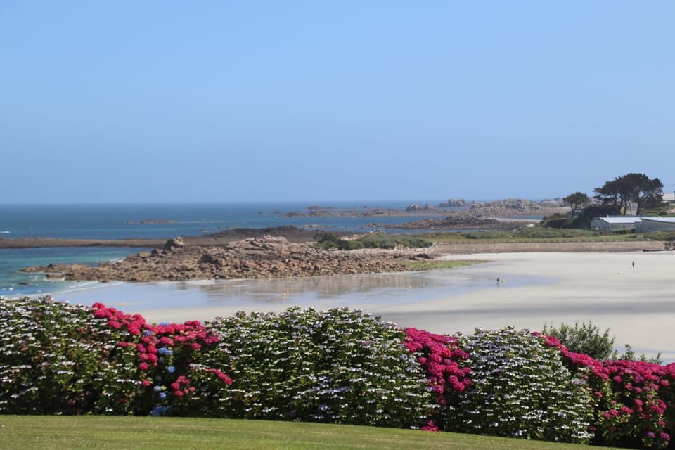 Maisonnette, Résidence les gîtes de Trestel House in Trévou-Tréguignec