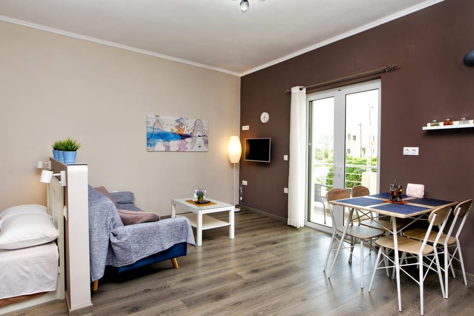 Maria's modern studio 5min from beach Apartment in Crete