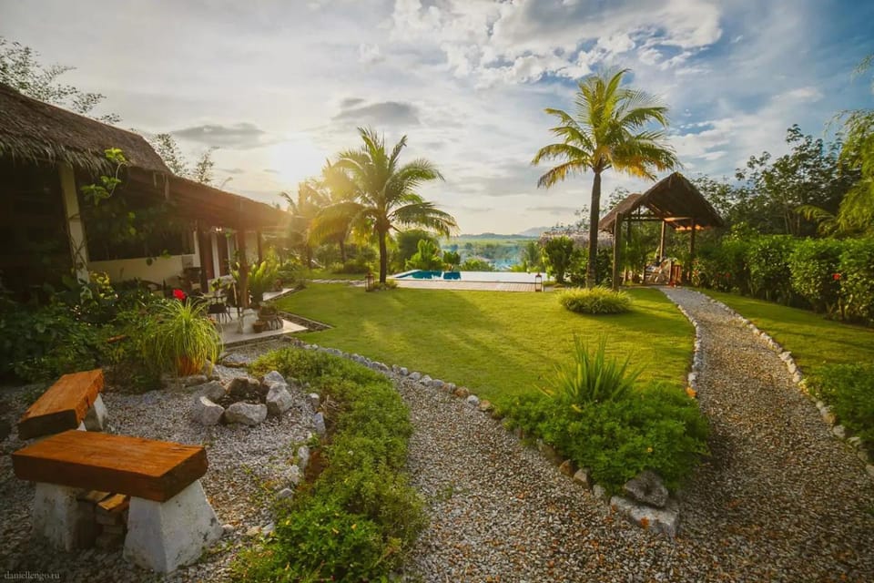 Garden, Swimming pool, Swimming pool