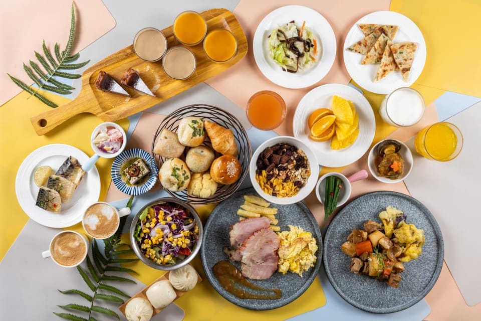 Restaurant/places to eat, Breakfast, Buffet breakfast