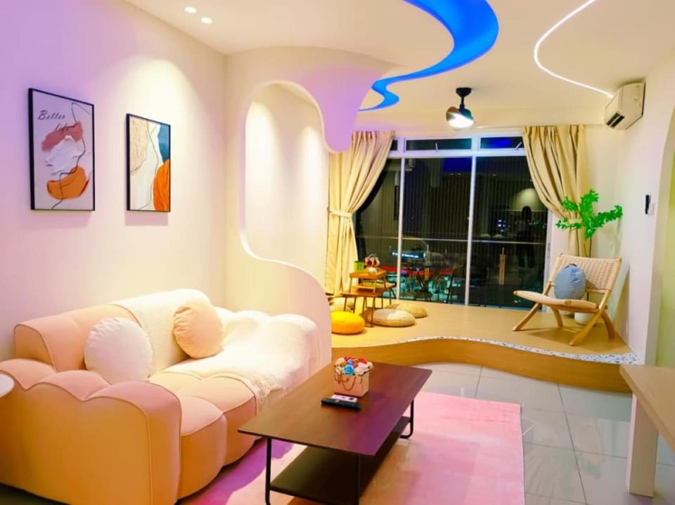 Kulai D'Putra Suites 1min to ioiMall near JPO, Senai Airport Apartment in Johor