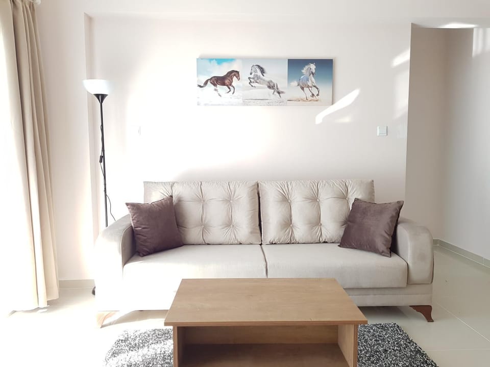 Northern Cyprus Trikomo, Iskele, Long Beach, Caesar Resort 6 Apartment in Famagusta District