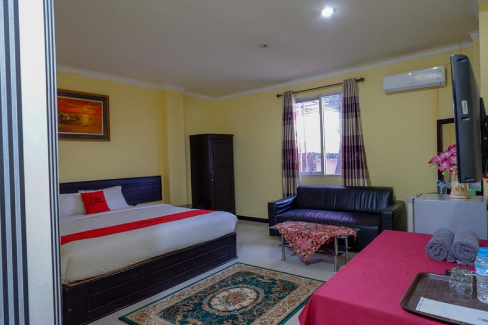 Bed, TV and multimedia, Photo of the whole room, Bedroom, air conditioner