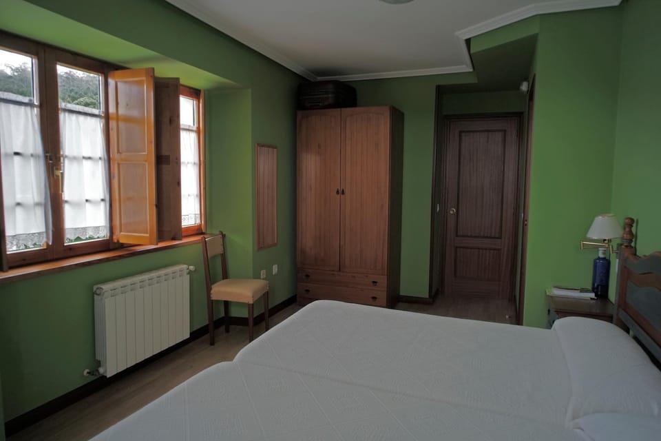 Day, Photo of the whole room