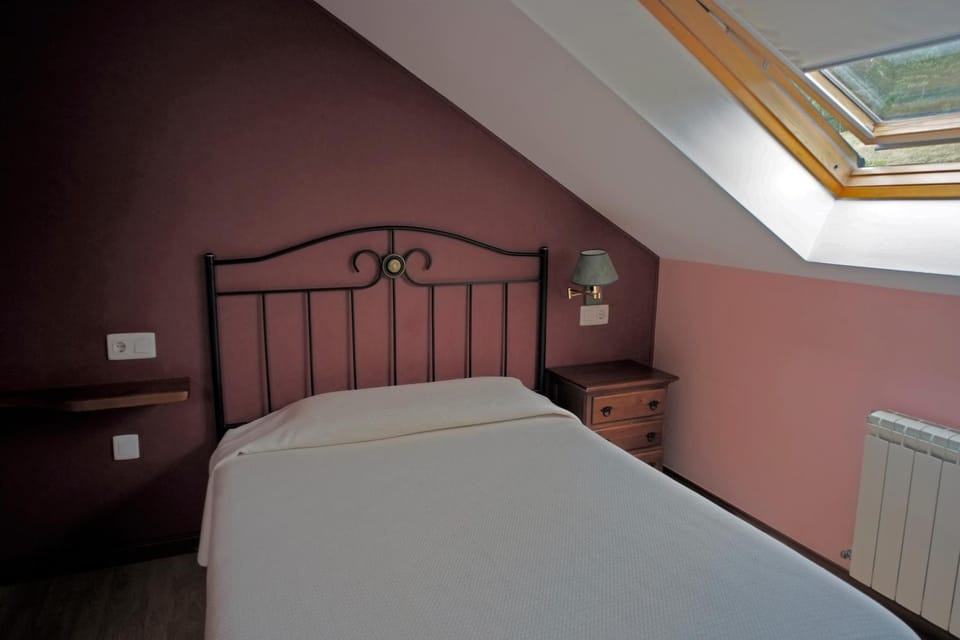 Bed, Day