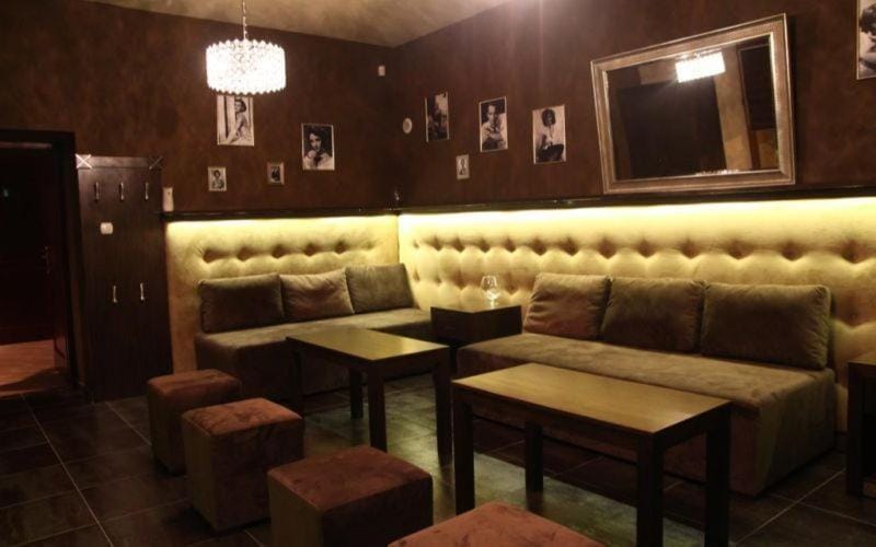 Rynek 6 retro pub & hostel Hostel in Masovian Voivodeship