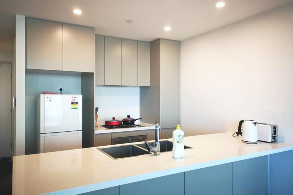 Modern apartment+office w Parking @ Olympic Park Apartment in Sydney
