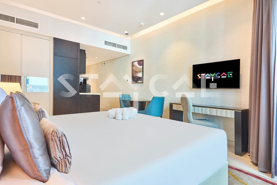 TV and multimedia, Photo of the whole room