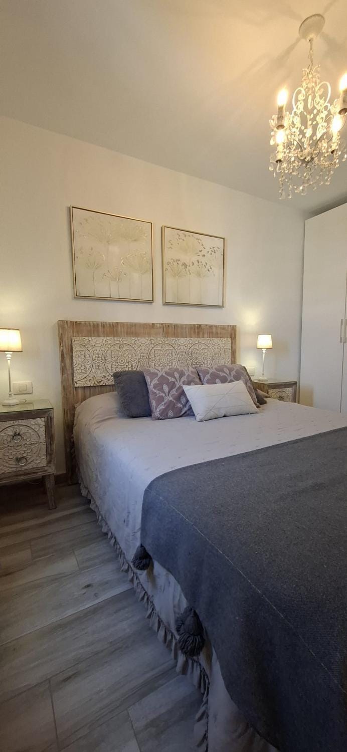 Enjoy days of dreams in paradise, 2 BR with POOL House in Maspalomas