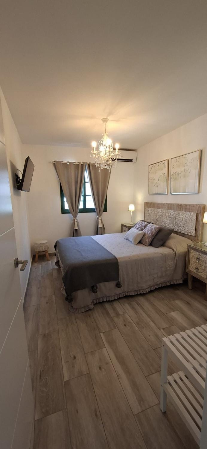 Enjoy days of dreams in paradise, 2 BR with POOL House in Maspalomas