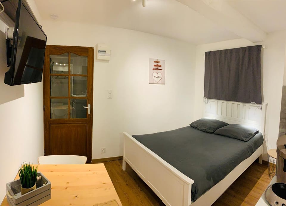 MAZZARIN STUDIO Apartment in Aix-en-Provence