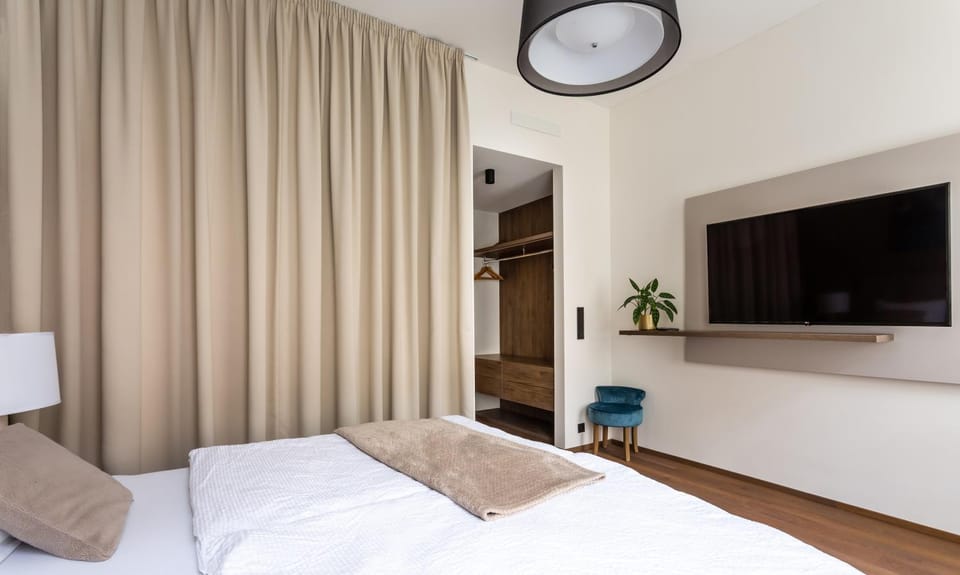 TV and multimedia, Bedroom