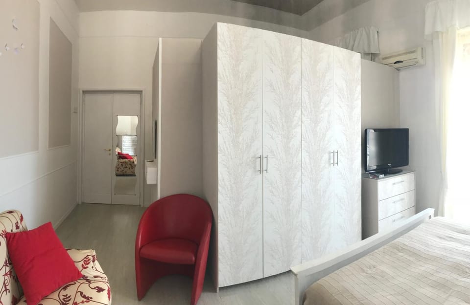 Casa di Alice Luxury Hospitality - Elevator, Fast WiFi Apartment in Syracuse