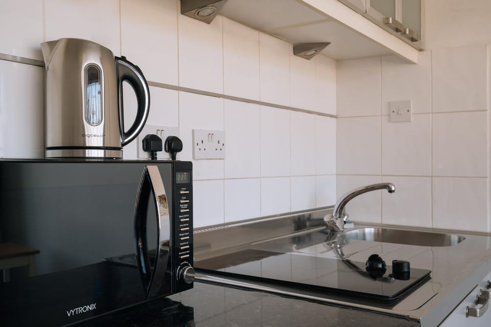 Coffee/tea facilities, Kitchen or kitchenette