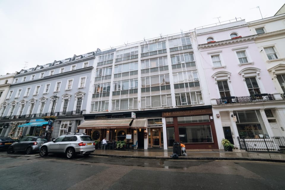 Property building, City view