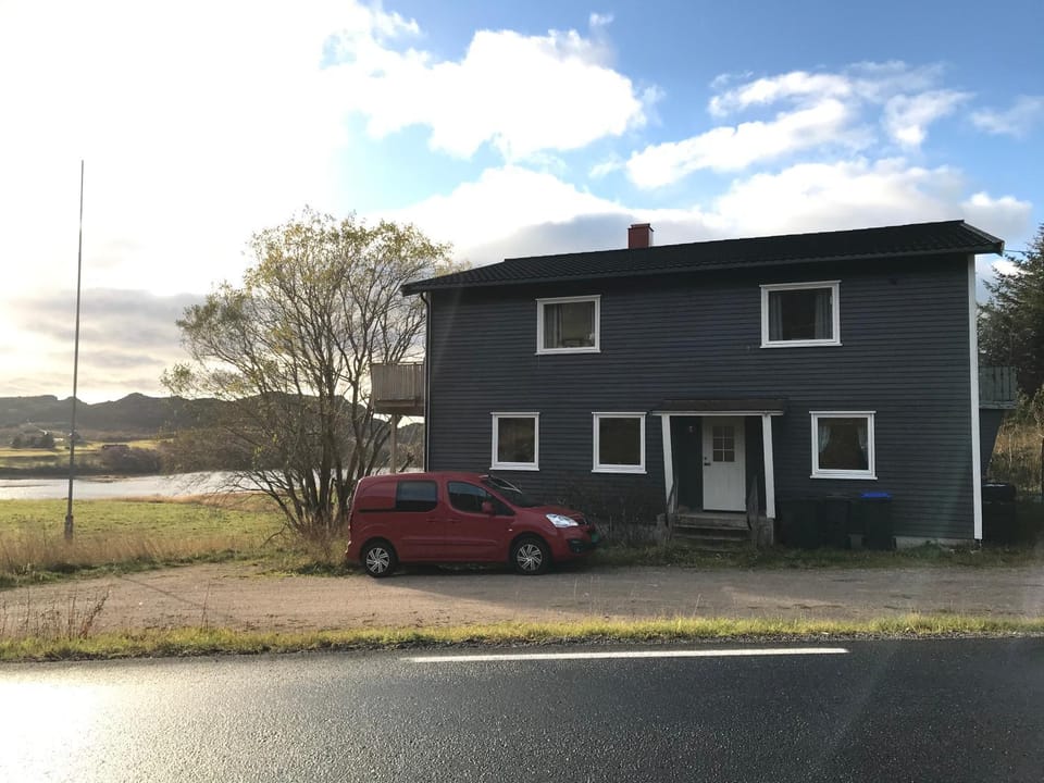 EG Apartment Apartment in Lofoten