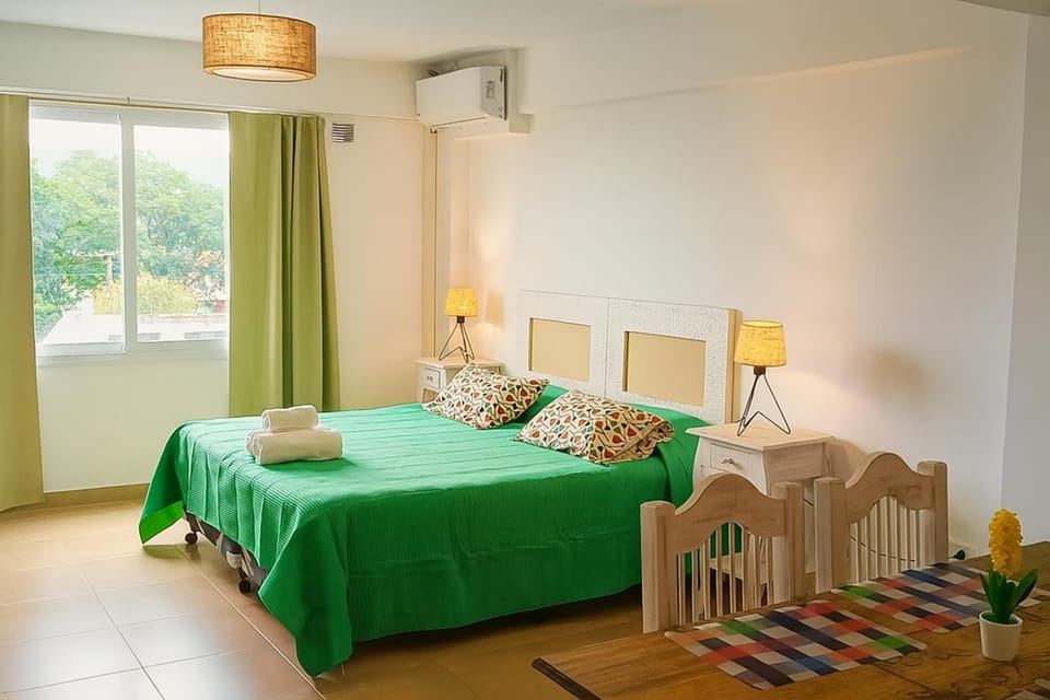 Bed, Photo of the whole room, Bedroom, internet, towels, air conditioner