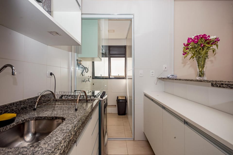 Flat Top - 100 M Da Praia De Pitangueiras 4083 Apartment in State of São Paulo