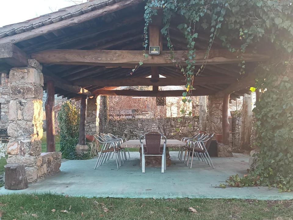 Garden, Balcony/Terrace